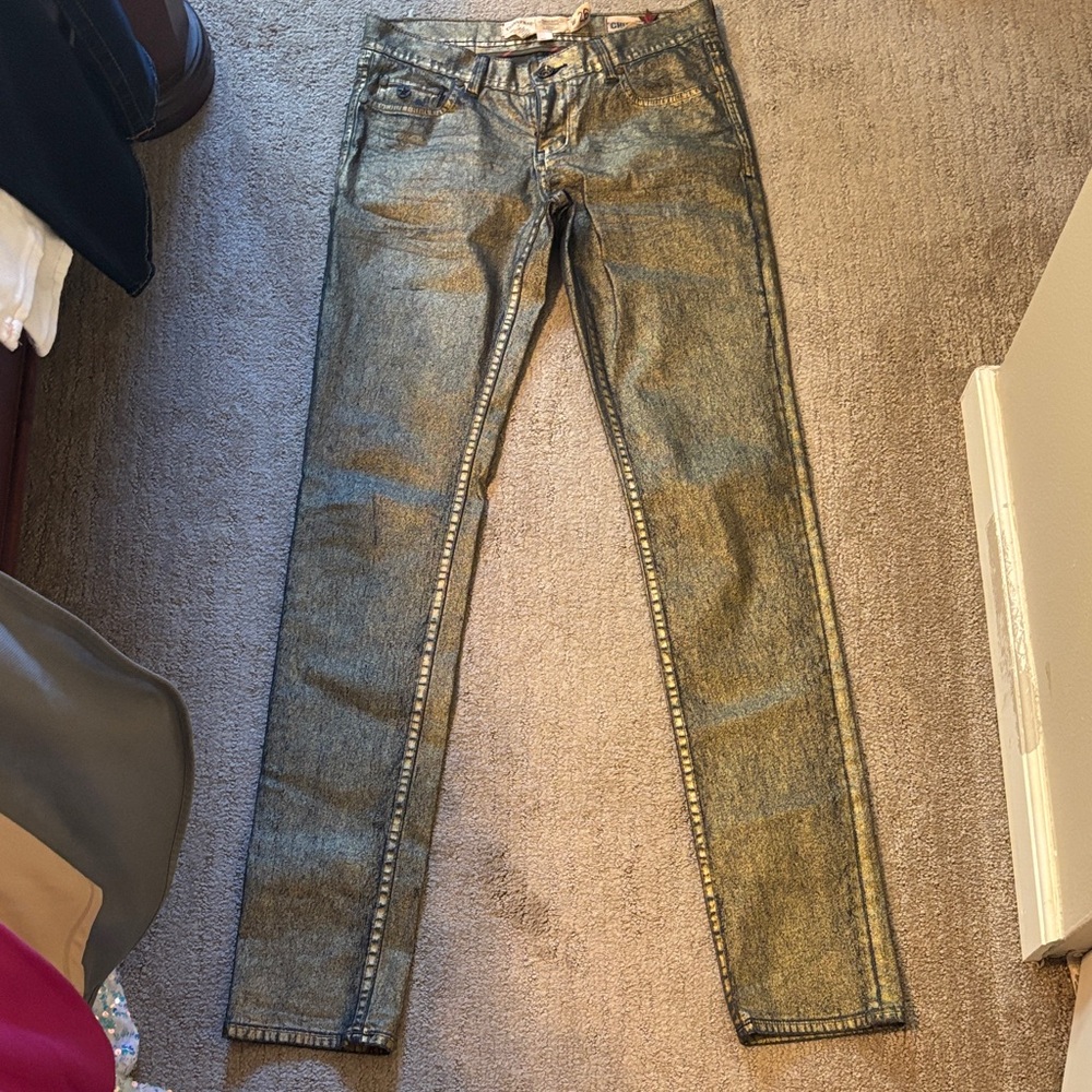 Converse Distressed Blue Jeans
